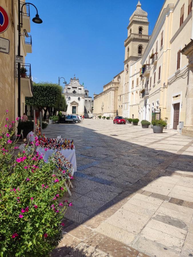 B&B Sotto L'Arco กราวีนา อิน ปูเลีย ภายนอก รูปภาพ