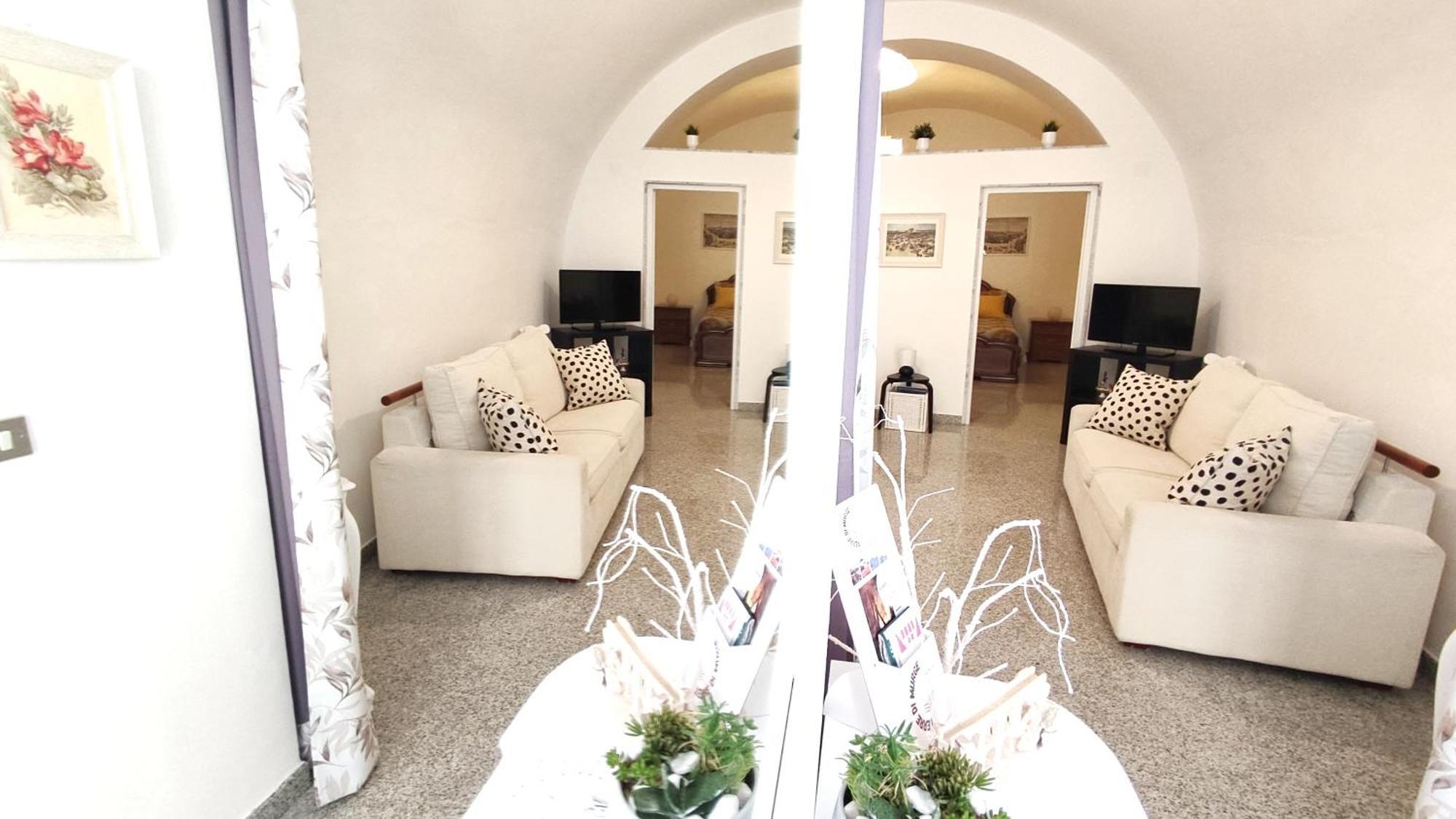 B&B Sotto L'Arco กราวีนา อิน ปูเลีย ภายนอก รูปภาพ