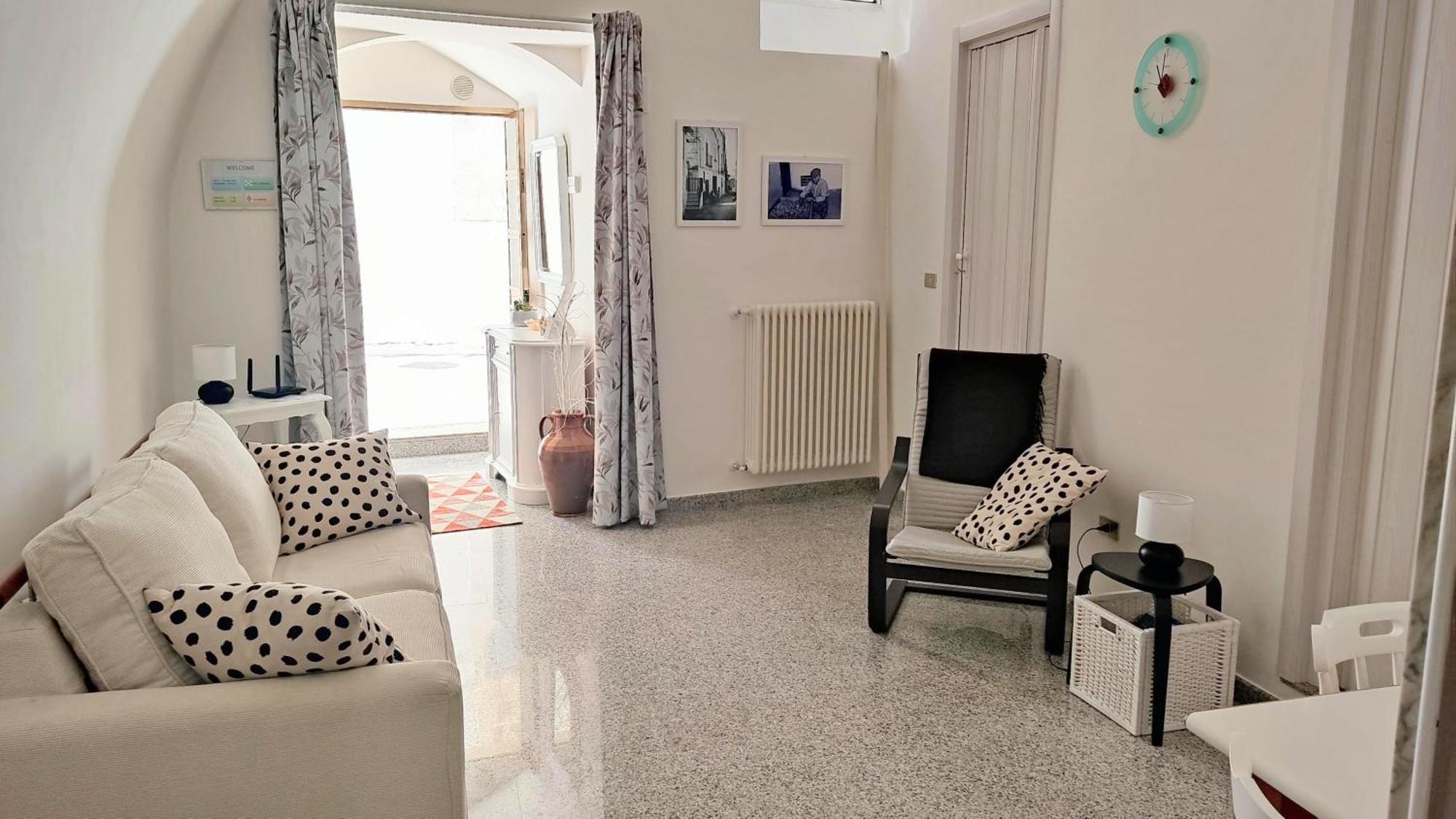 B&B Sotto L'Arco กราวีนา อิน ปูเลีย ภายนอก รูปภาพ